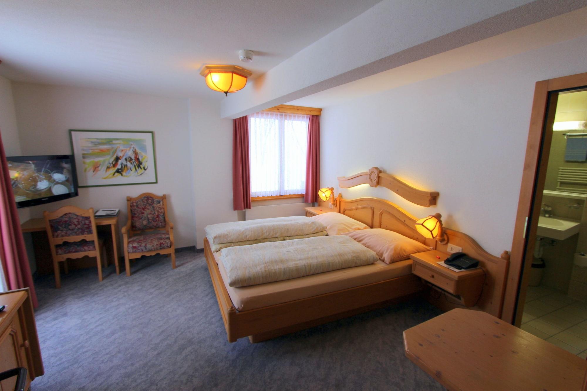 Swiss Family Hotel Alphubel Saas Fee Exteriör bild