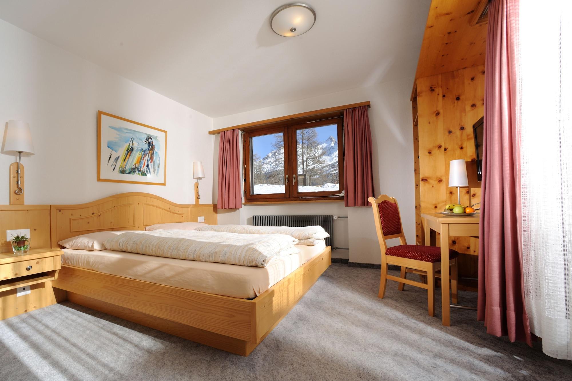 Swiss Family Hotel Alphubel Saas Fee Exteriör bild