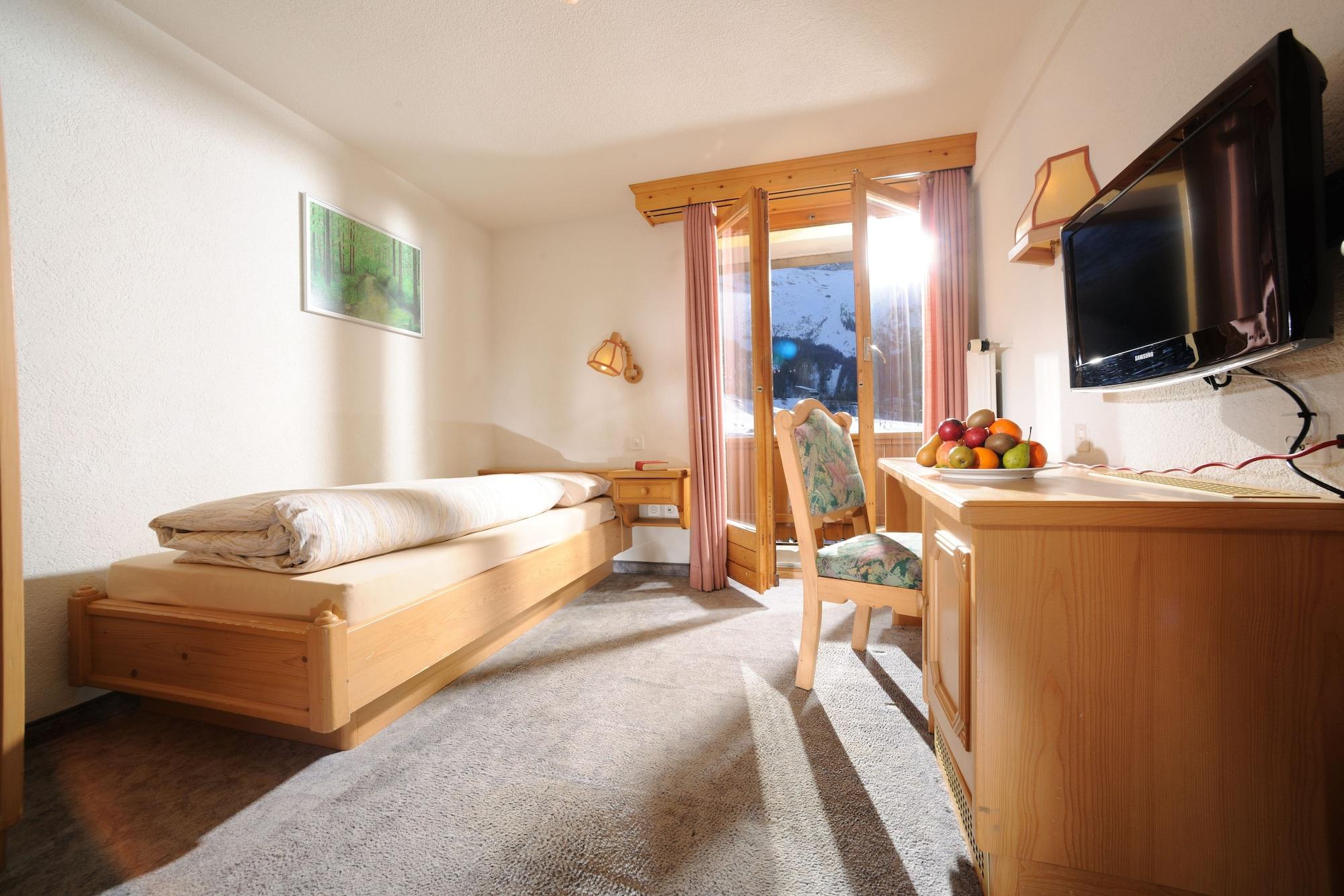 Swiss Family Hotel Alphubel Saas Fee Exteriör bild