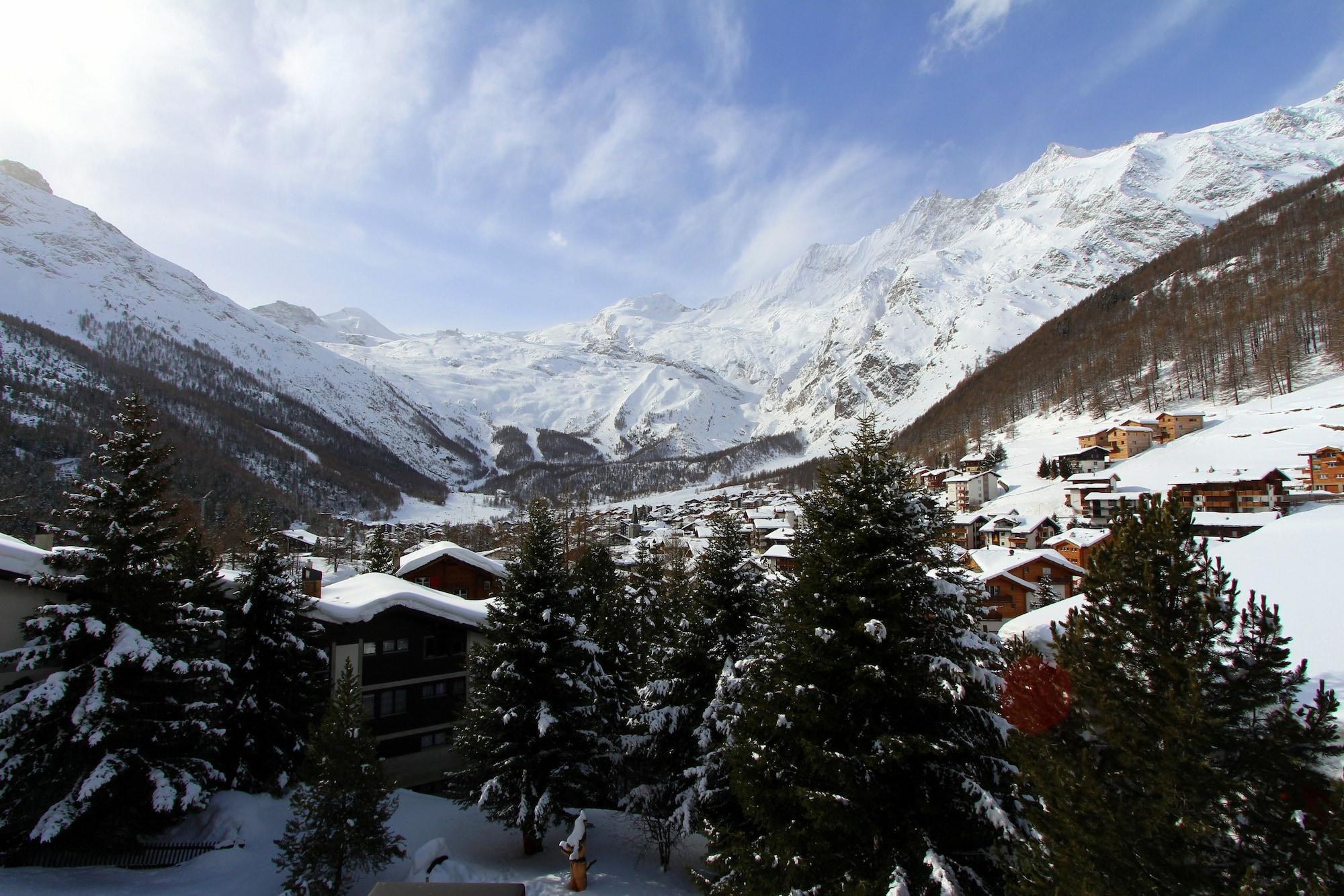 Swiss Family Hotel Alphubel Saas Fee Exteriör bild