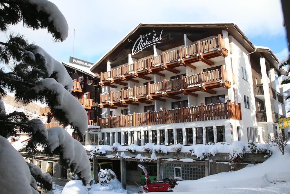 Swiss Family Hotel Alphubel Saas Fee Exteriör bild