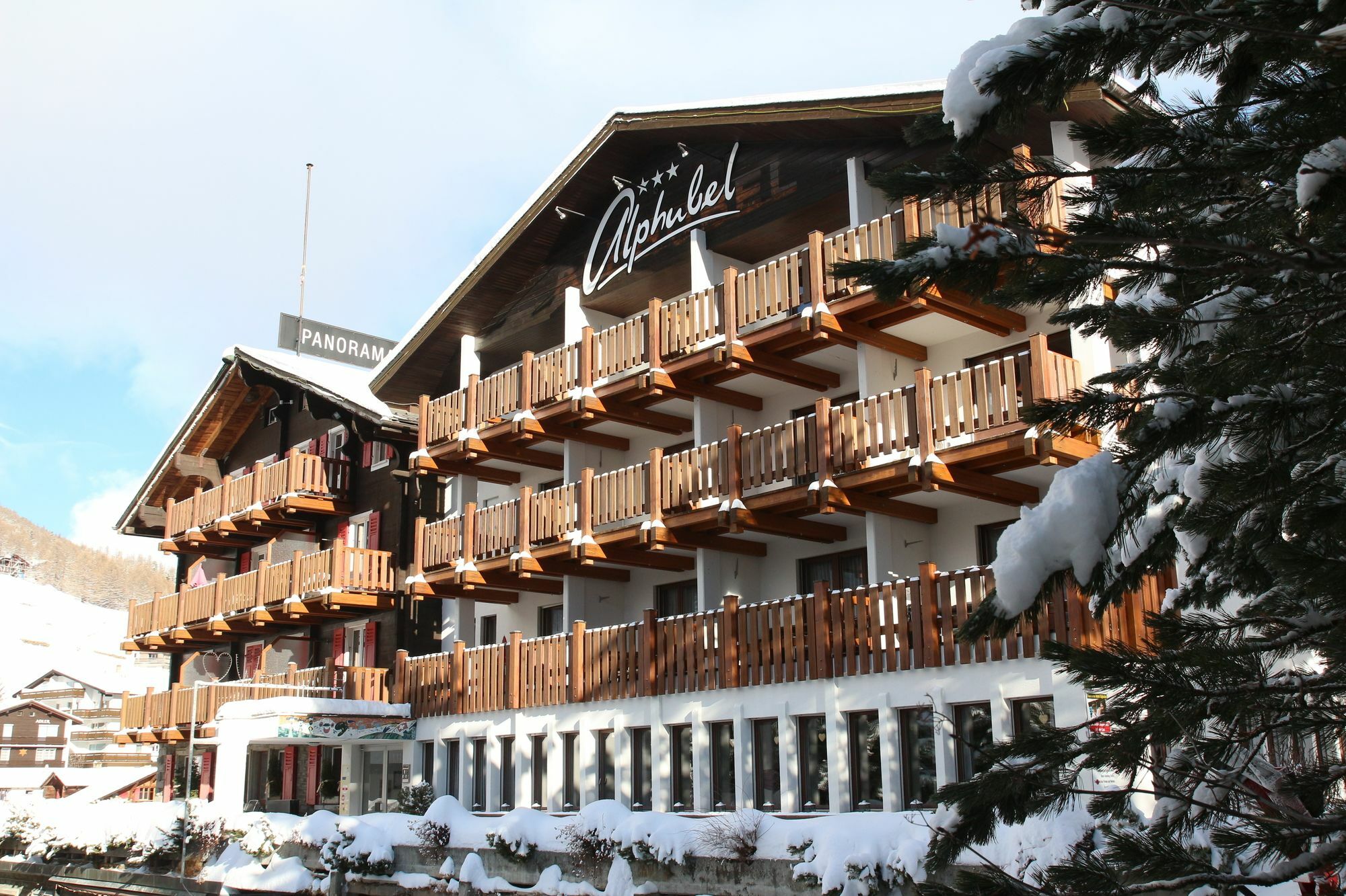 Swiss Family Hotel Alphubel Saas Fee Exteriör bild